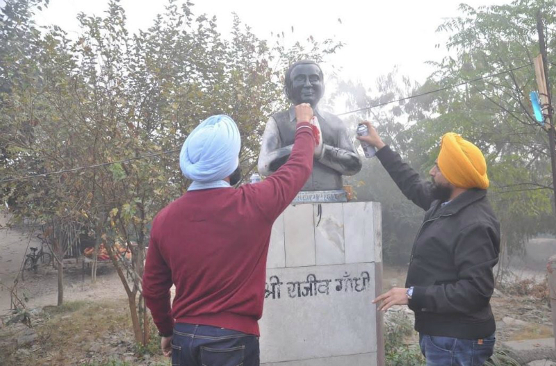 statue2_ED