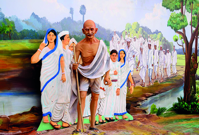 The Dandi March led by Gandhiji has been beautifully panited (BCCL/ Pankaj Singh) The Dandi March led by Gandhiji has been beautifully panited (BCCL/ Pankaj Singh)