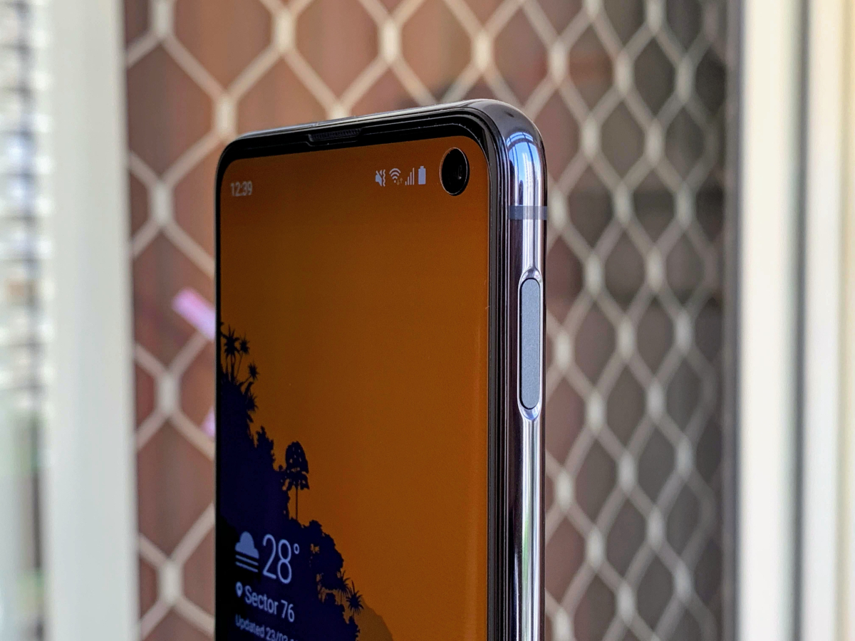 samsung galaxy s10 e reviews