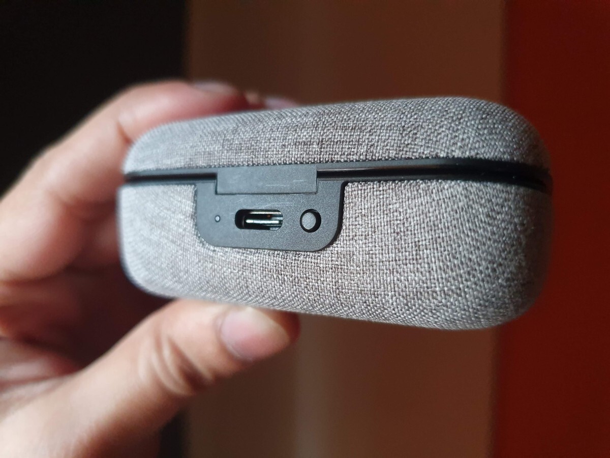 sennheiser momentum true wireless charging