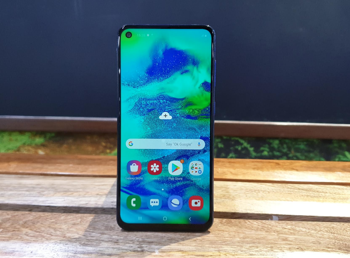 samsung galaxy m40 price and specification