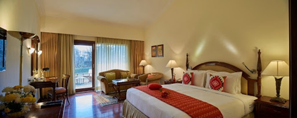 Rooms &amp; Amenities in Club Mahindra Resorts