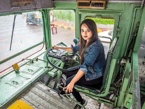 Battling Stereotypes This Mumbai Woman Is In The Best Driver S Seat Mumbai News Times Of India