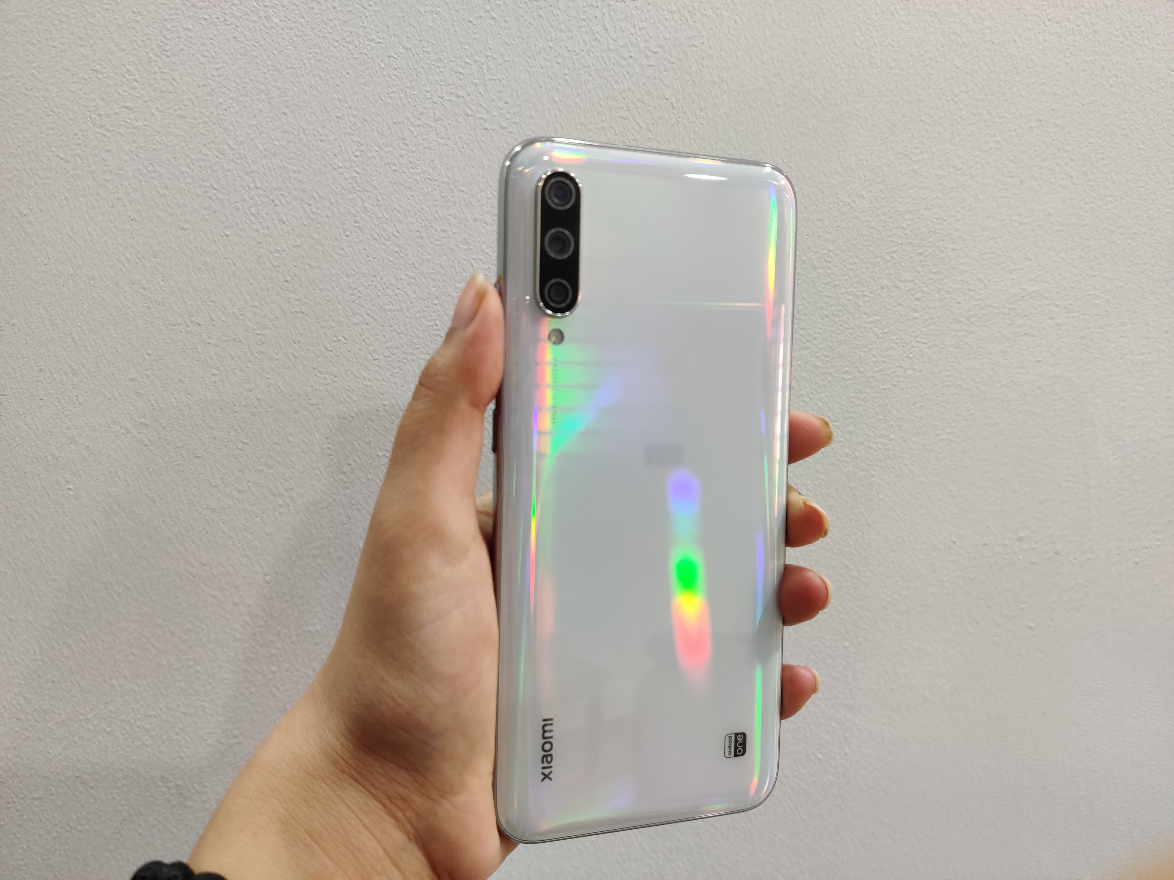 Xiaomi Mi A3 cell tracker