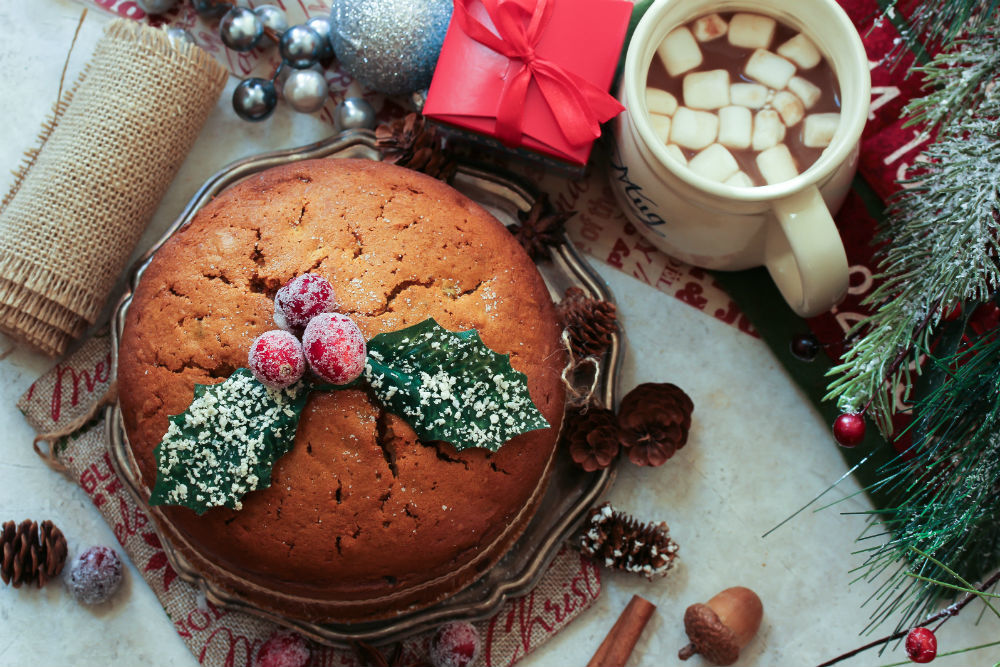GOLDEN CRUST. bakes n more - Merry Christmas fam #merrychristmas #cake  #celebration #mumbai | Facebook