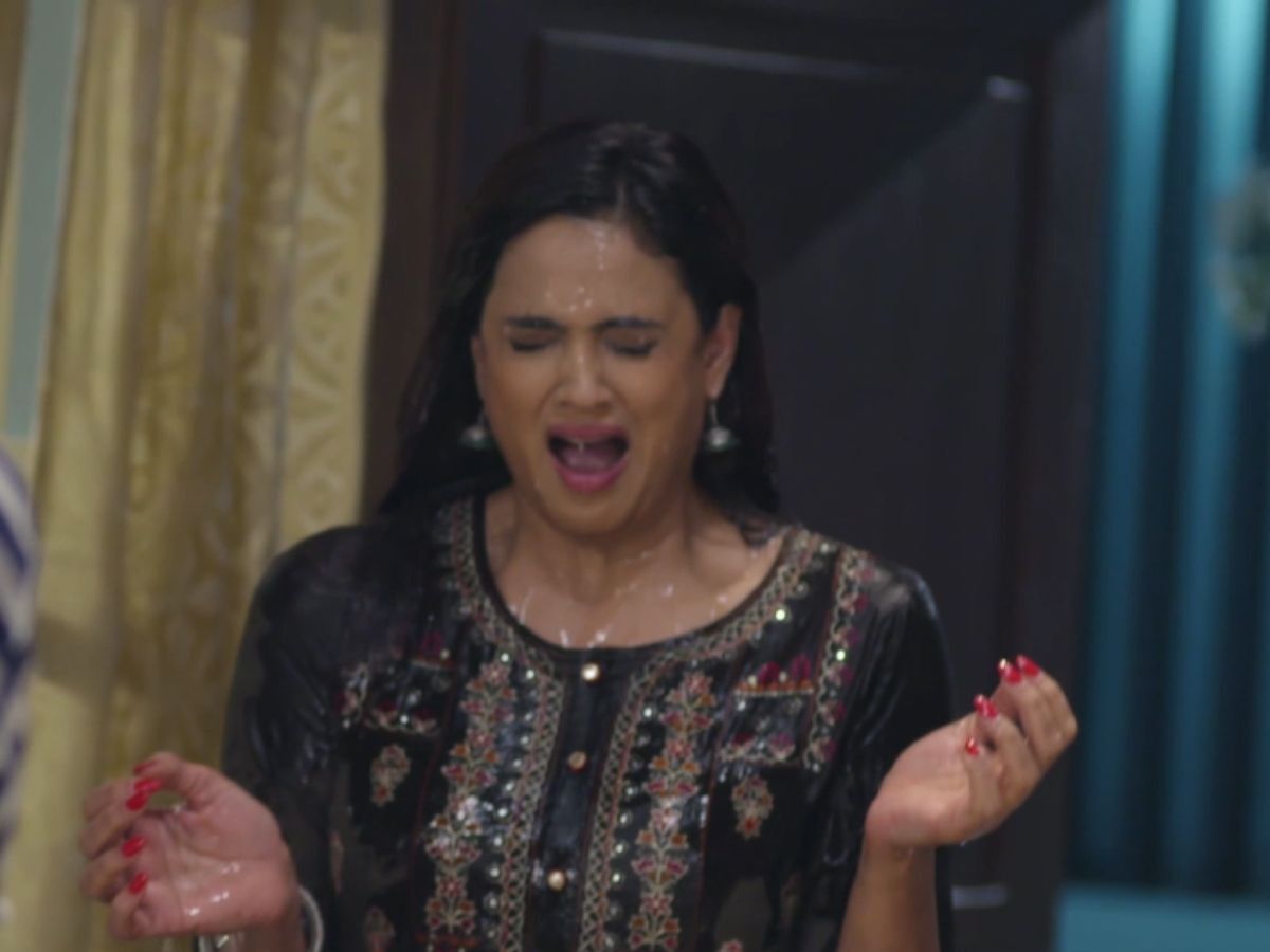 Shweta Tiwari and Fahmaan Khana were shooting for a similar scene from the movie Jab We Met.