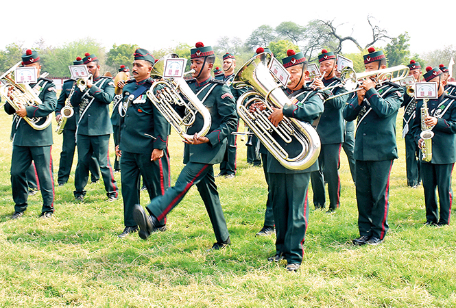 An impressive band performance was put up by the army troops (BCCL/ Vishnu Jaiswal)
