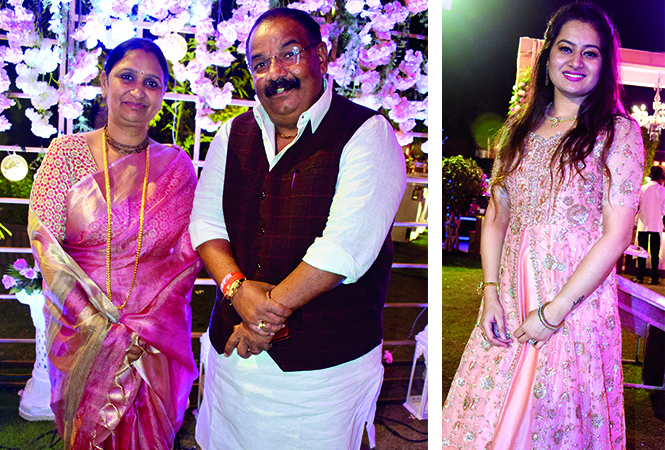 (L) Asha and Mahesh Trivedi (R) Anushree Jain (BCCL/ IB Singh)