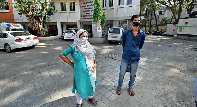Driver Bhosale and conductor Masule found Babar (above) on the road in Karvenagar; her baby had turned in the womb. They tried to reach her husband, but with no vehicles around, he was stuck. Immediately, they rushed her to a hospital