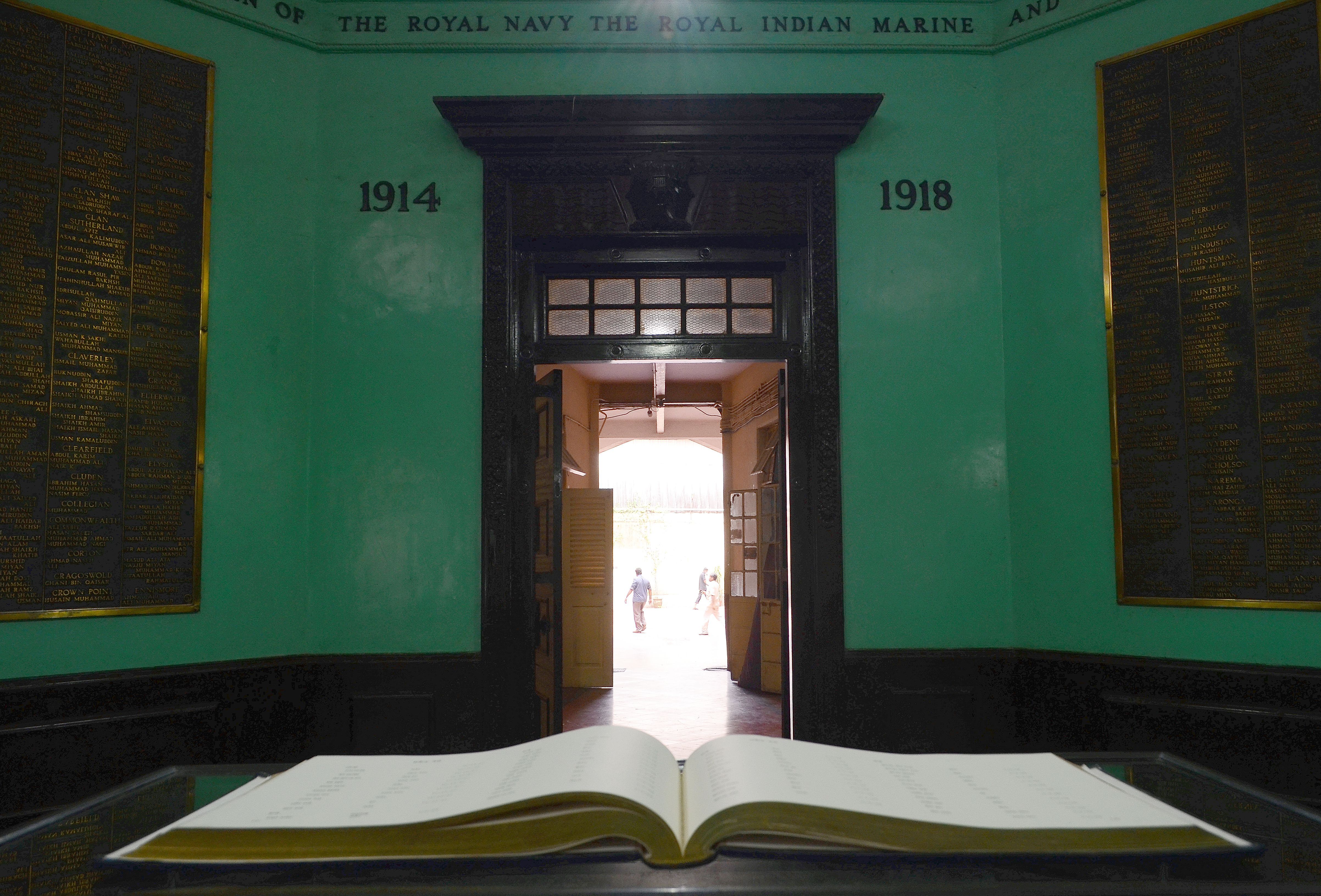 Indian Sailor's Home Memorial at Masjid Bunder