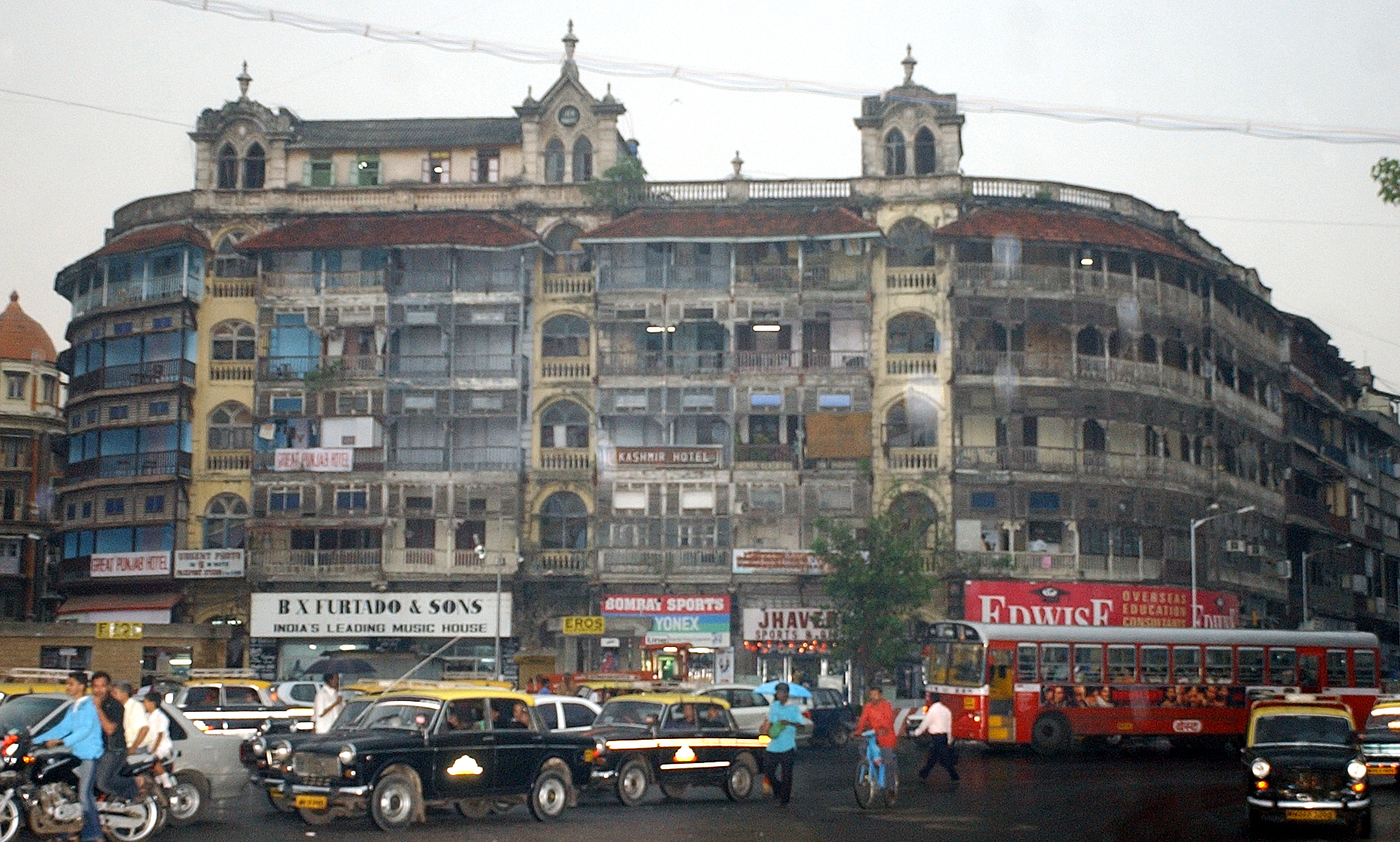Jer Mahal at Dhobi Talao in Mumbai