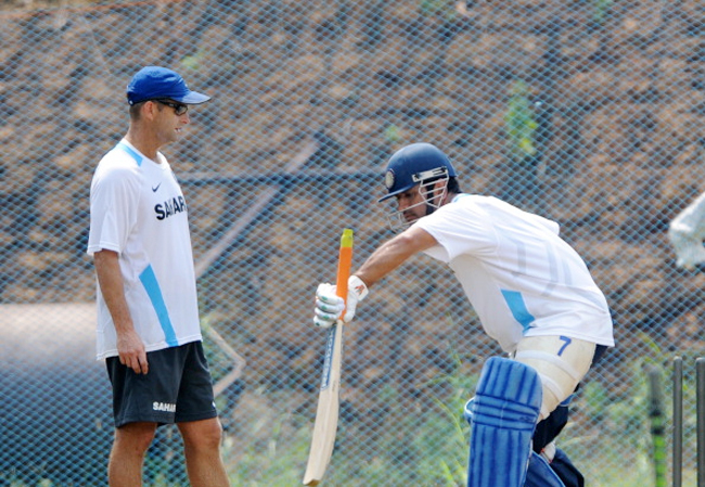 Dhoni-Kirsten-Embed2805