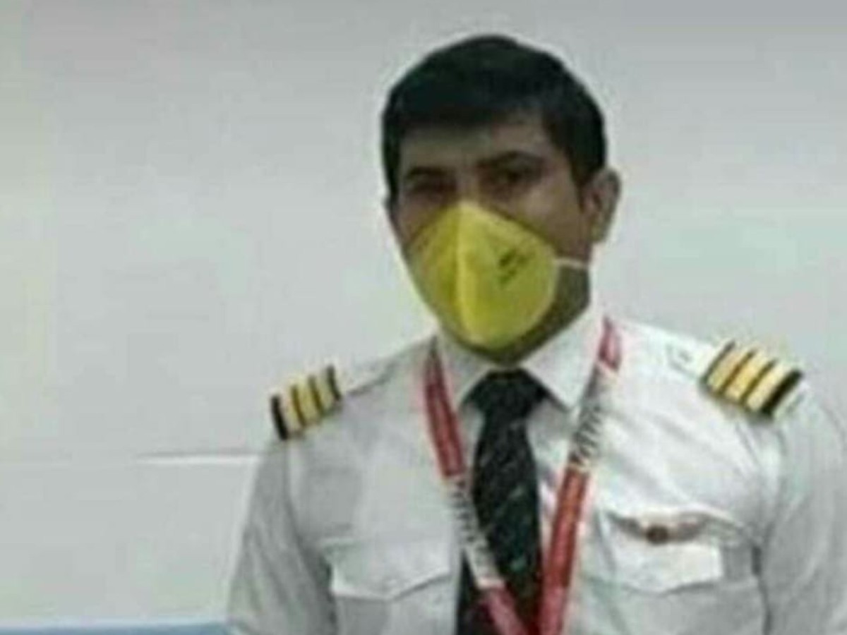 AI Express crash pilot Akhilesh