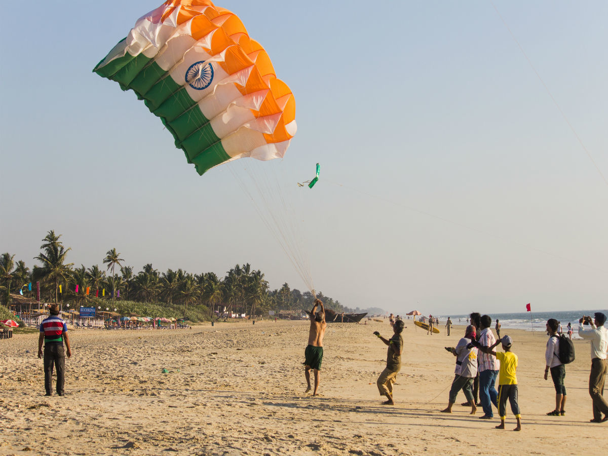 indian flag kites flying