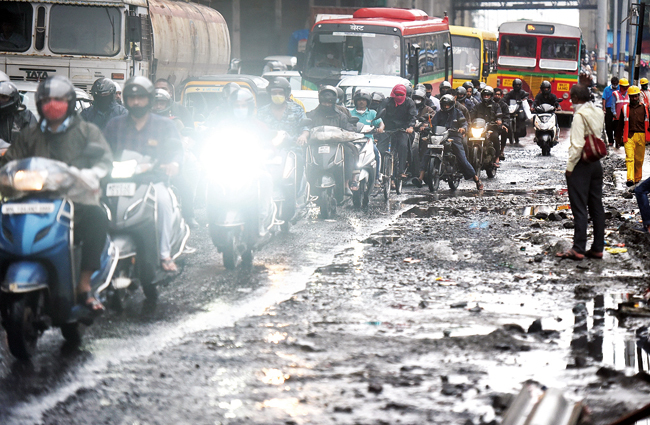 Western Express Highway (Photo by Nilesh Wairkar)