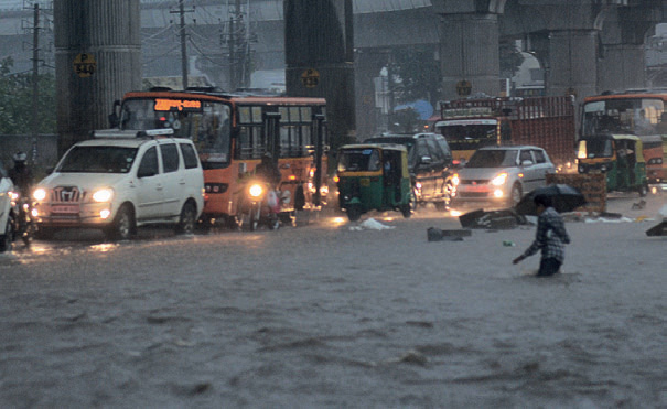 Scenes of the city after the evening downpour