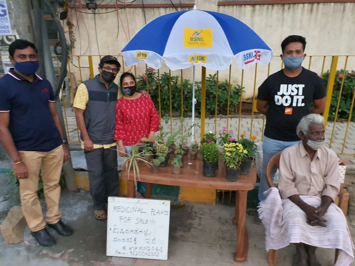 Bangalore Comes Together To Help Sapling Seller 