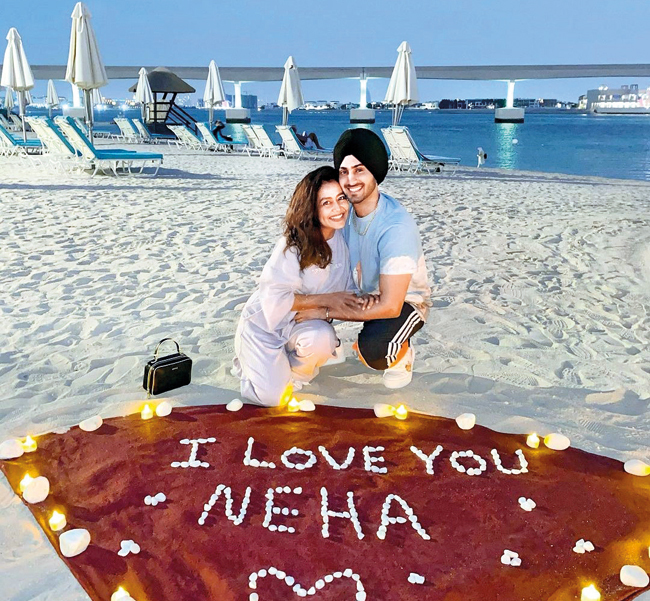 Neha Kakkar and husband Rohanpreet Singh made merry in Dubai