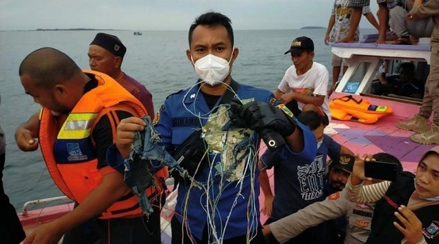 Indonesia plane crash: Indonesian plane with 62 passengers on board feared  crashed | World News - Times of India