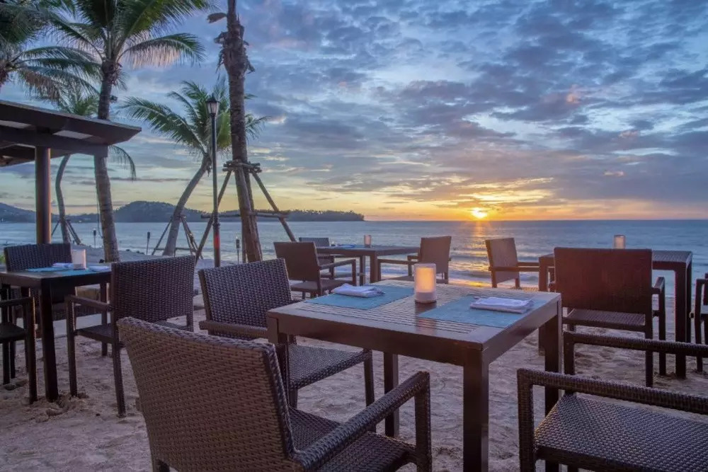 Dusti Thani.