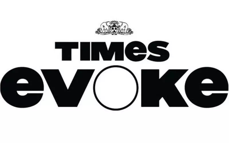 Evoke Logo pagrindinis