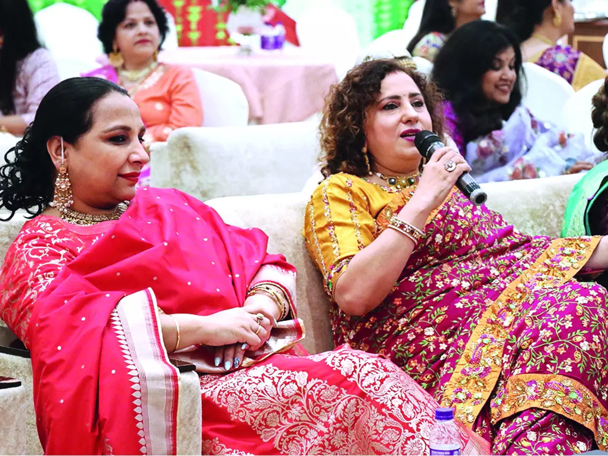 Sonia Bhasin (L) and Pooja Madhok