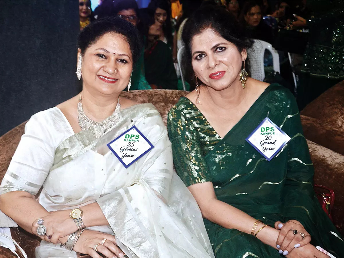 Shilpa Manish (L) and Alka Joshi Shilpa Manish (L) and Alka Joshi
