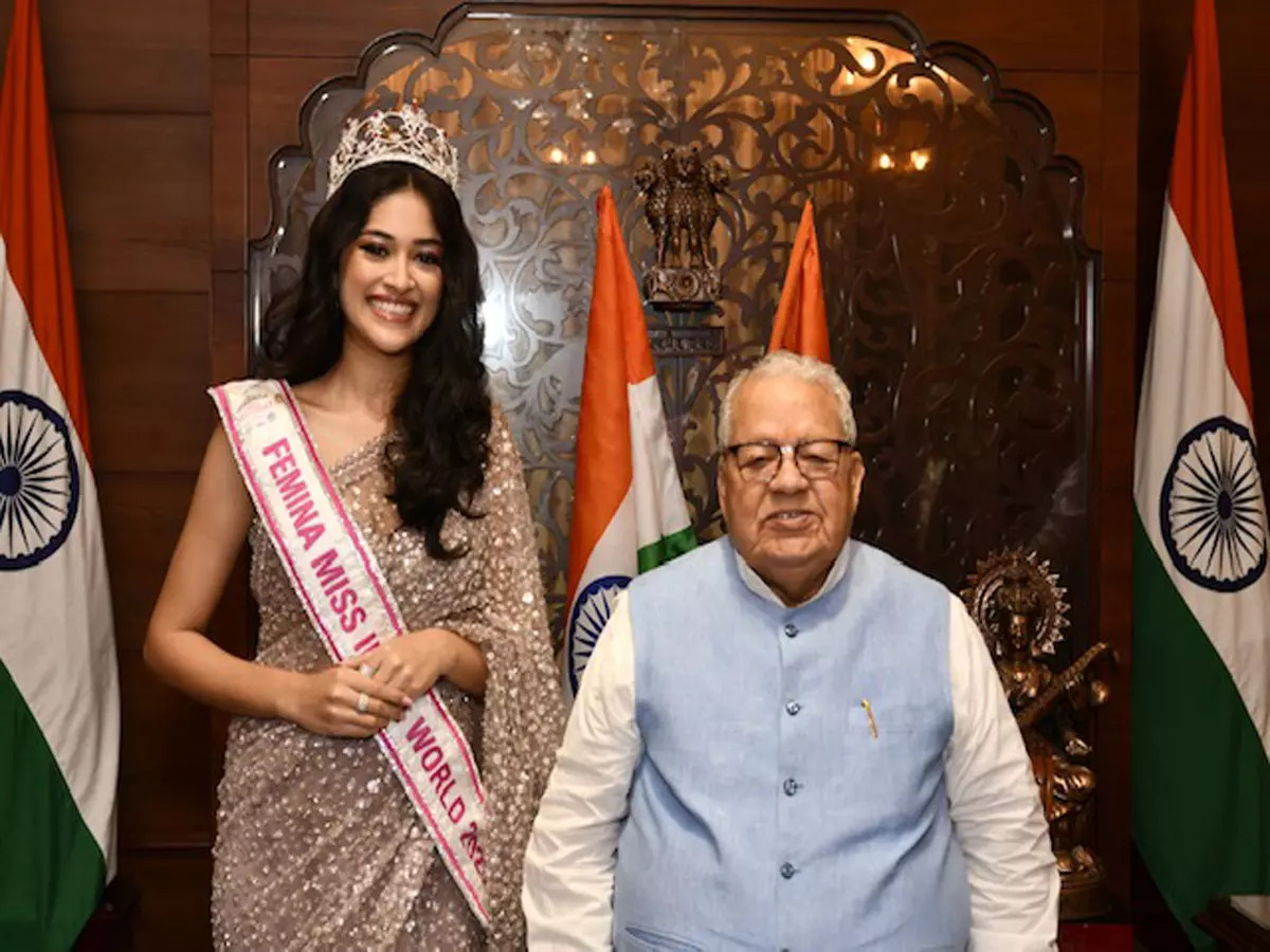 Femina Miss India World 2023 Nandini Gupta met Kalraj Mishra, Governor of Rajasthan
