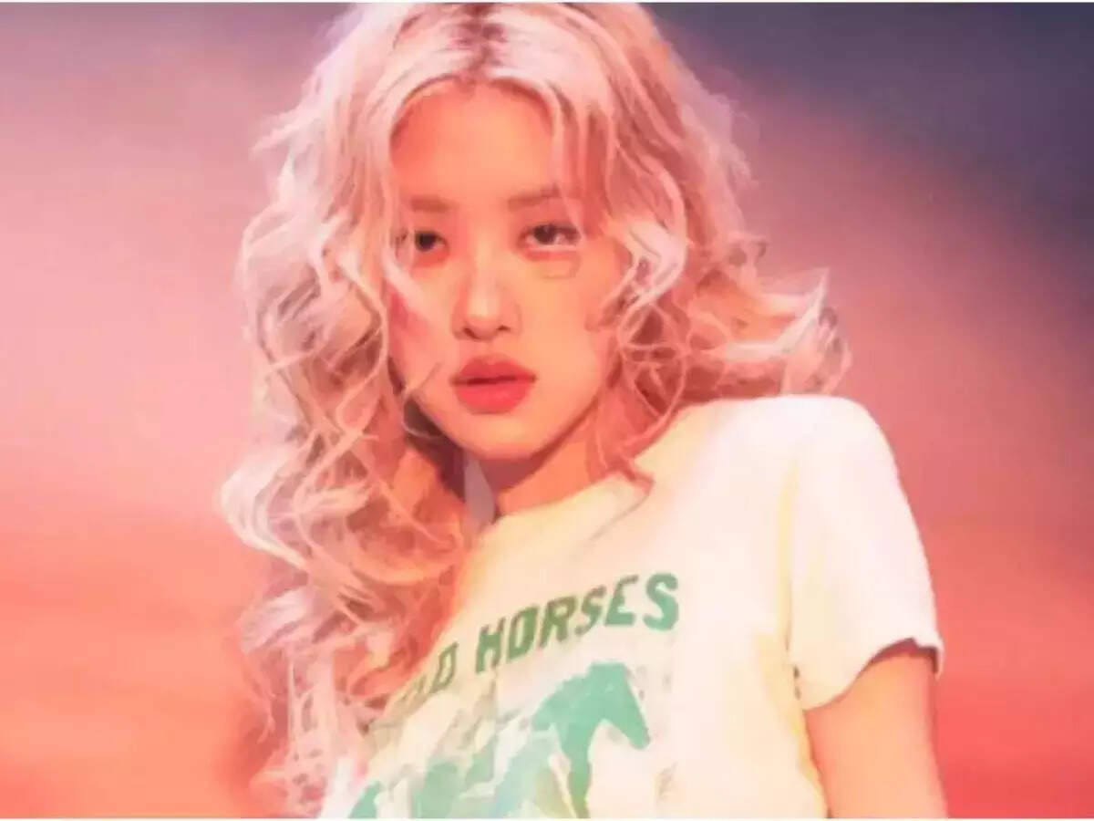 Blackpink's Rosé Achieves New Milestone With 'APT.' Re-Entering Billboard Hot 100 Top 10