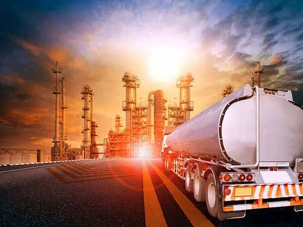 Centre, oil companies to split impact of higher crude