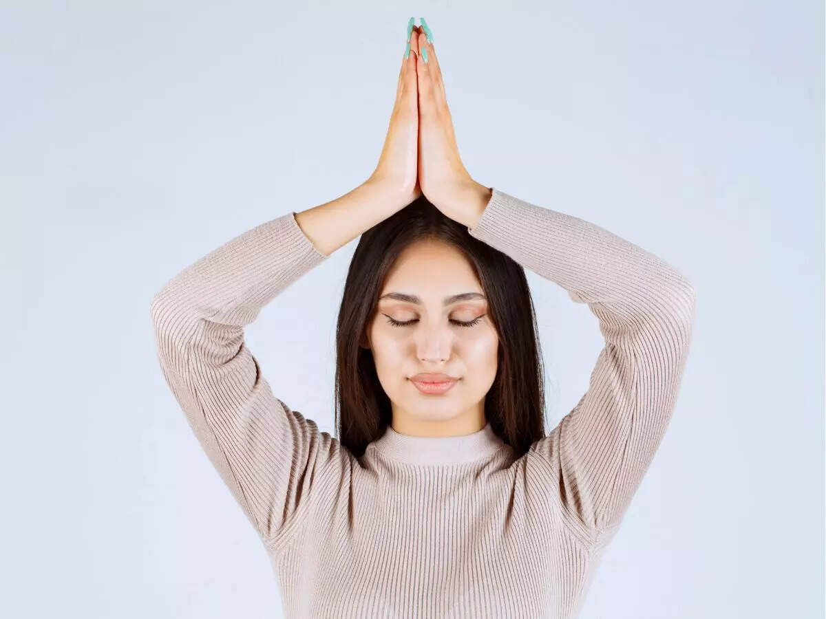 What Is Face Yoga? A Natural Approach To Facial Rejuvenation