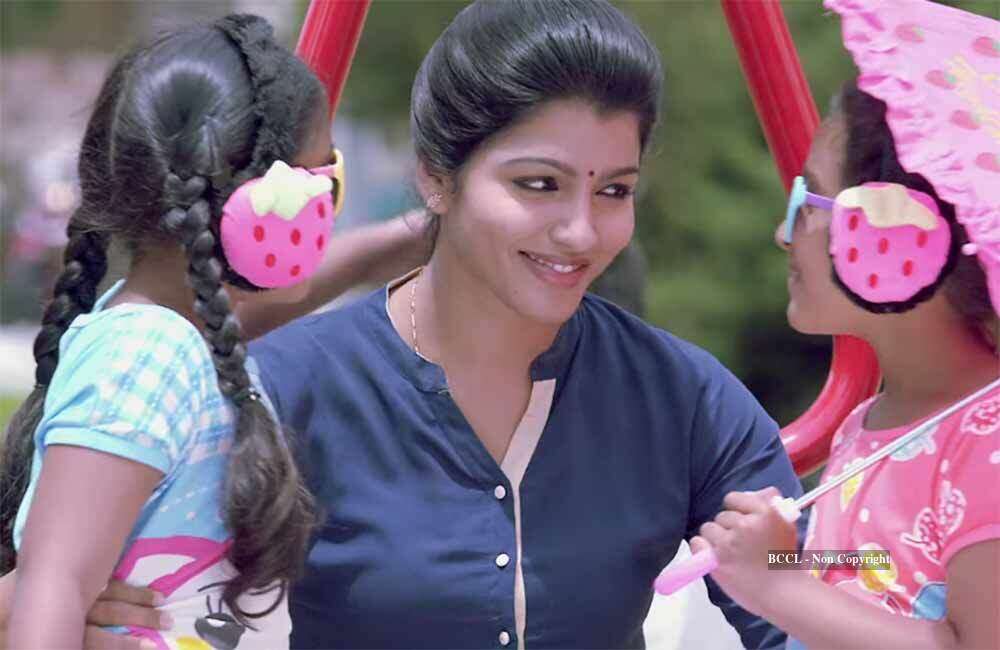 Enga Amma Rani Movie User Reviews & Ratings | Enga Amma Rani (2017 ...