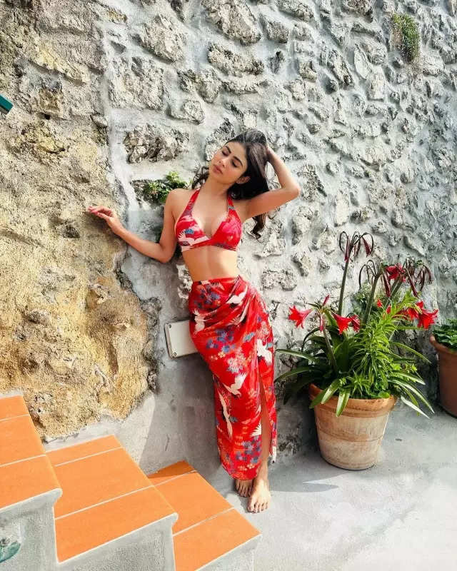 Mouni Roy slays in stylish outfits in pictures from her Italy holiday