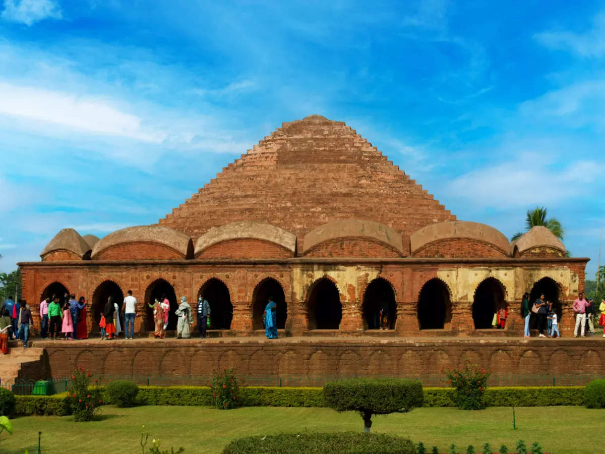 Bishnupur's heritage in its terracotta temples!, West Bengal - TimesTravel