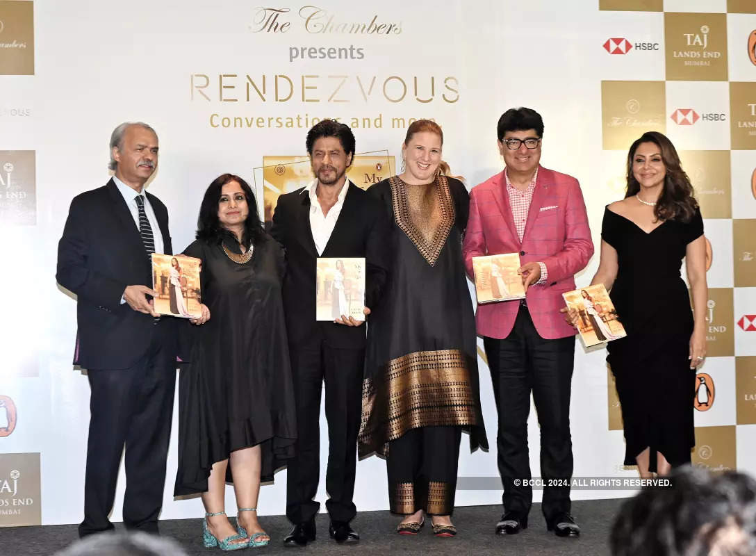 Shah Rukh Khan and Gauri Khan give major couple goals as they twin in black at the book launch event