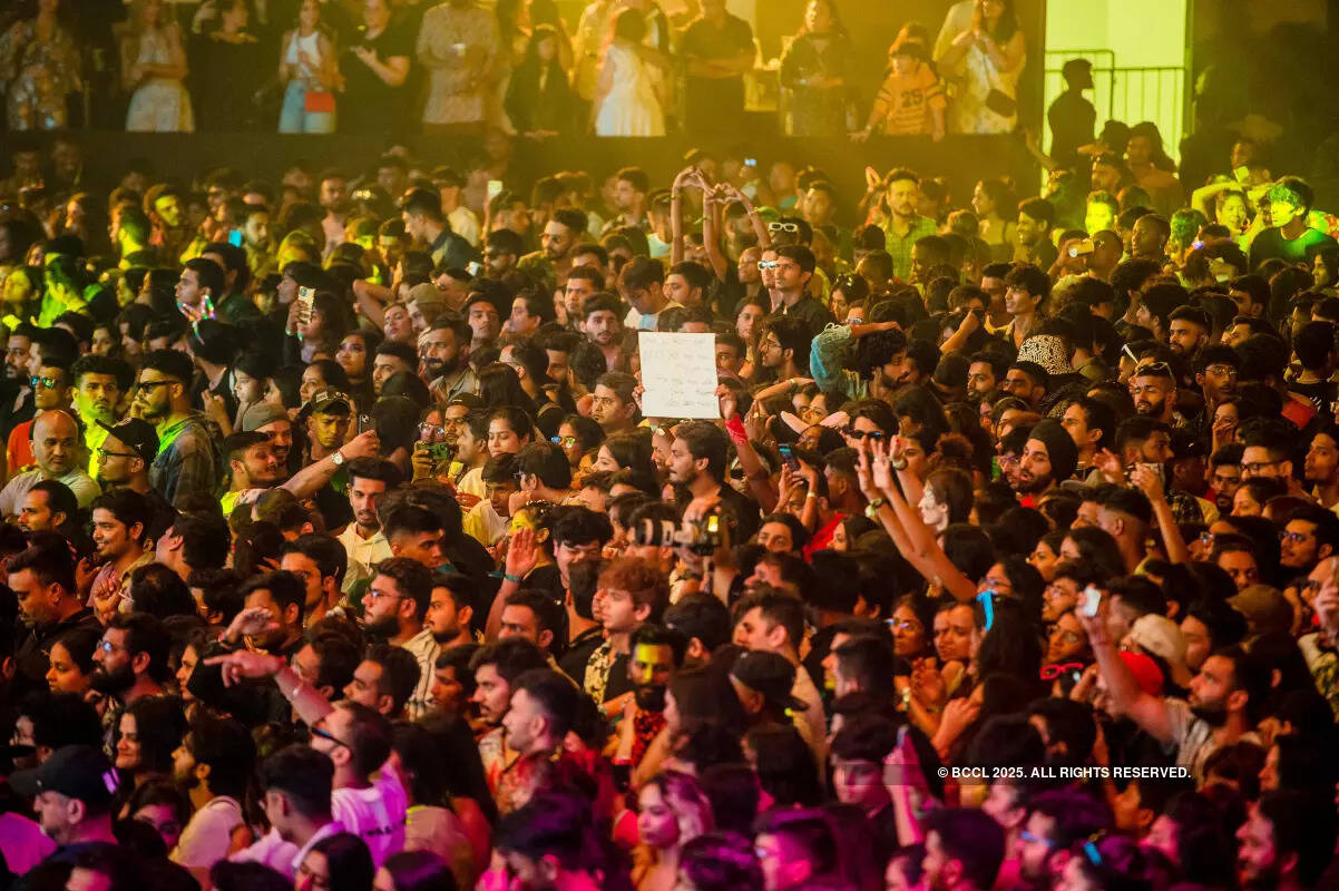 Nora Fatehi makes Calm Down singer Rema groove to Dance Meri Rani at his concert