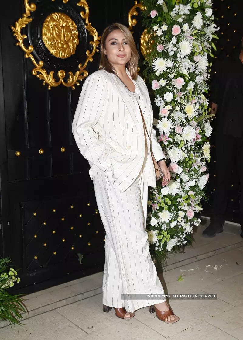 Rajkummar Rao, Sanya Malhotra, Aamna Sharif, Fatima Sana Shaikh & other celebs make heads turn at Ekta Kapoor&rsquo;s party