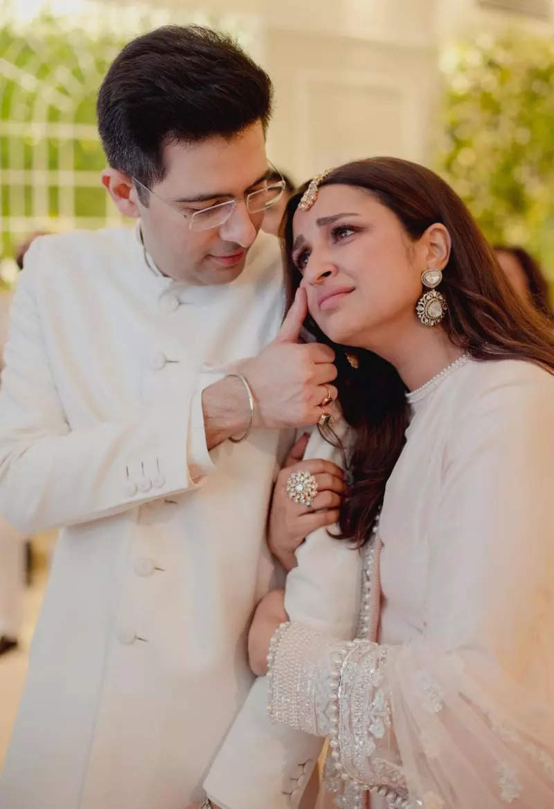 These new pictures from Parineeti Chopra and Raghav Chadha’s engagement are straight out of a fairytale!