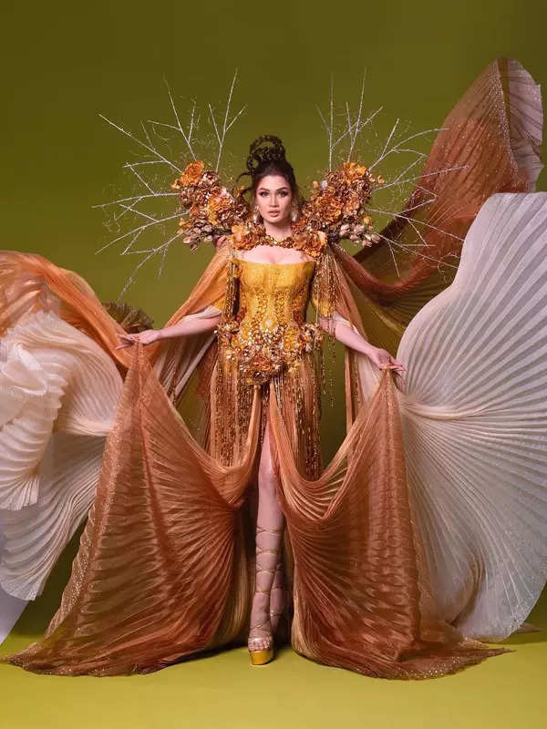 Anna Valencia Lakrini wins Binibining Pilipinas Globe 2023 crown