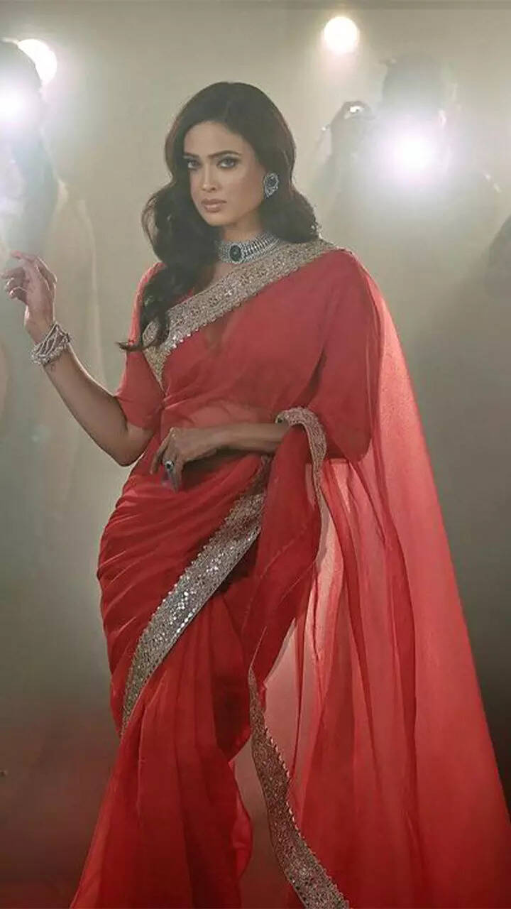 Raises the oomph factor in style