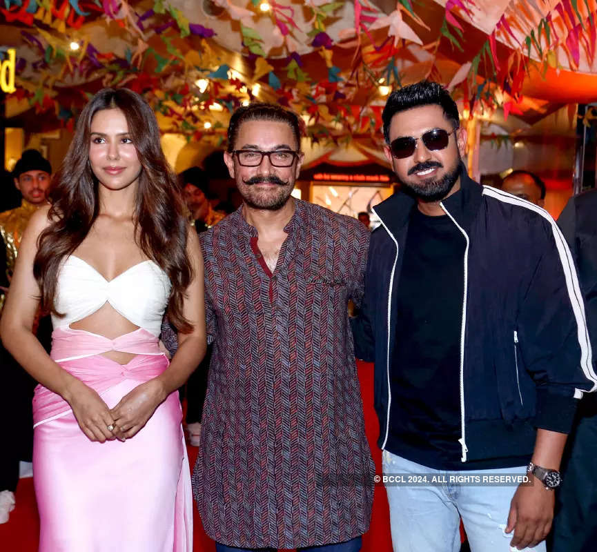 Aamir Khan, Sonam Bajwa, Kapil Sharma & others unveil the trailer of Carry on Jatta 3