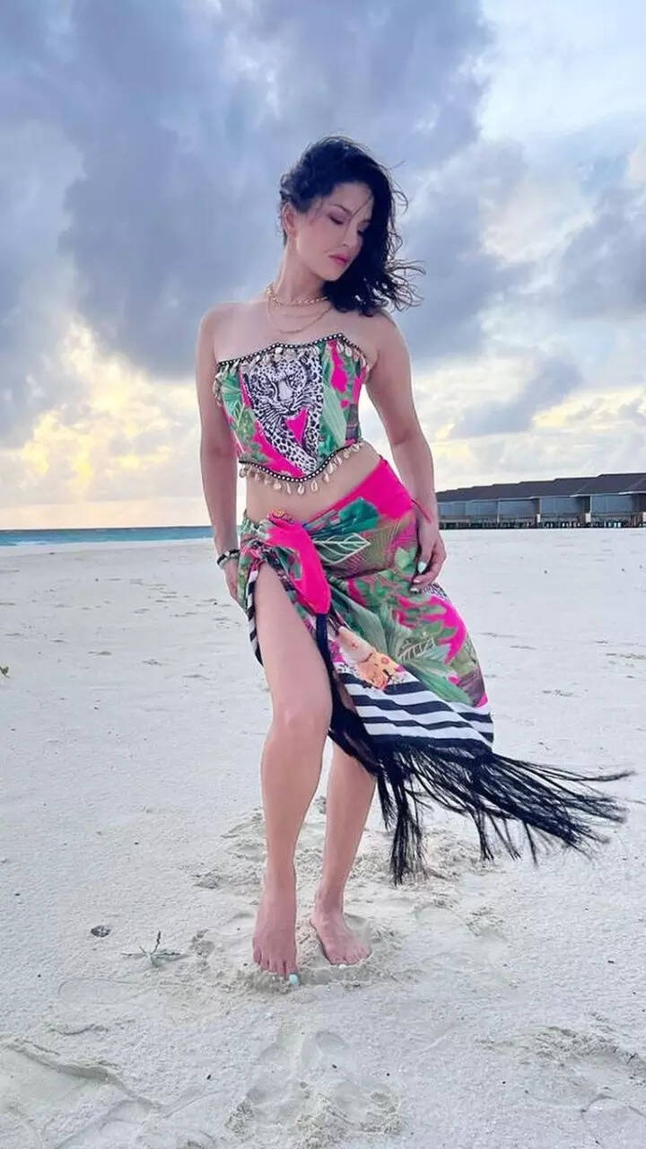 Sunny Leone redefines beach glam in these holiday pictures from Maldives