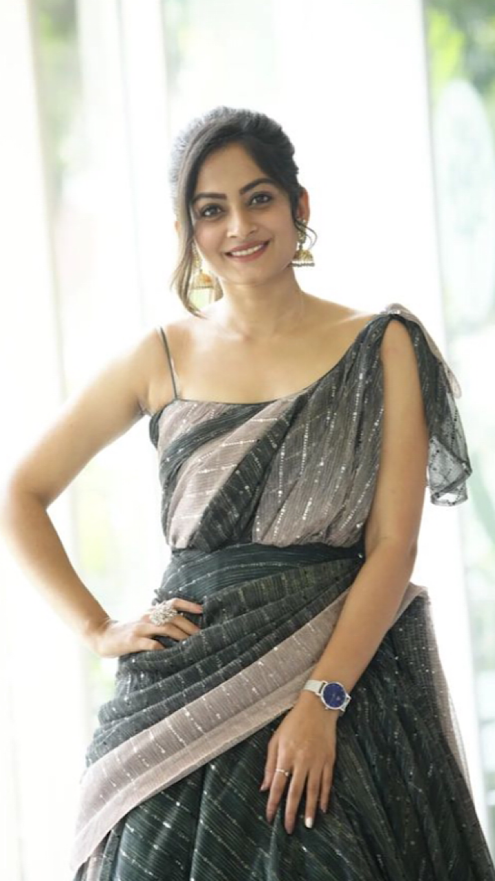 Ninne Pilladtha actress Sree Priya looks chic in these trendy outfits​ |  Times of India