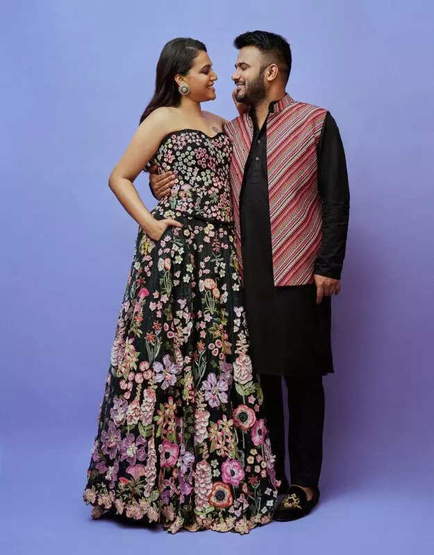 Swara Bhaskar flaunts baby bump as she announces pregnancy with husband Fahad Ahmad