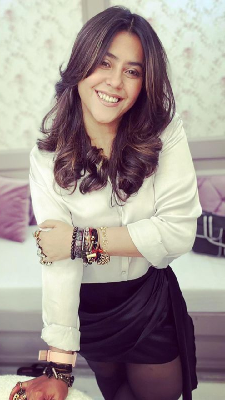 Ekta kapoor deals gemstone rings