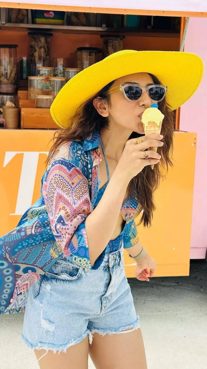 Rakul Preet Singh's summer entry in casual ensemble serves vacay style inspiration