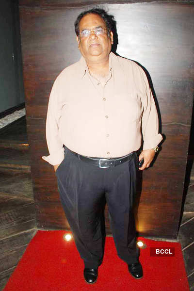 Success party: Music 'Hum Tum...'