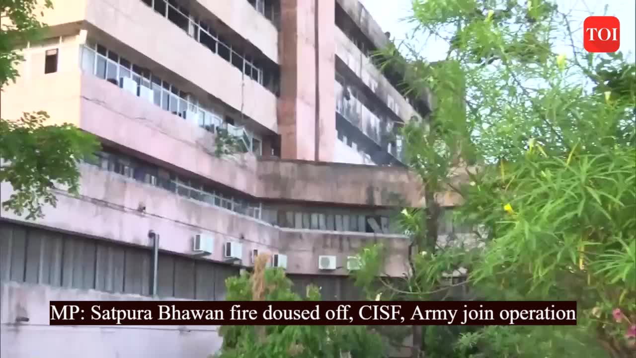 MP: Fire in 6-storey govt building in Bhopal doused; no casualties