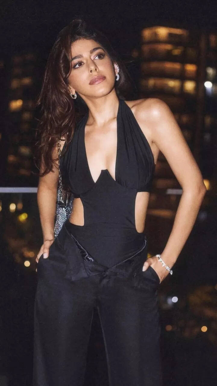 Alaya F's all-black looks are testament to her style prowess