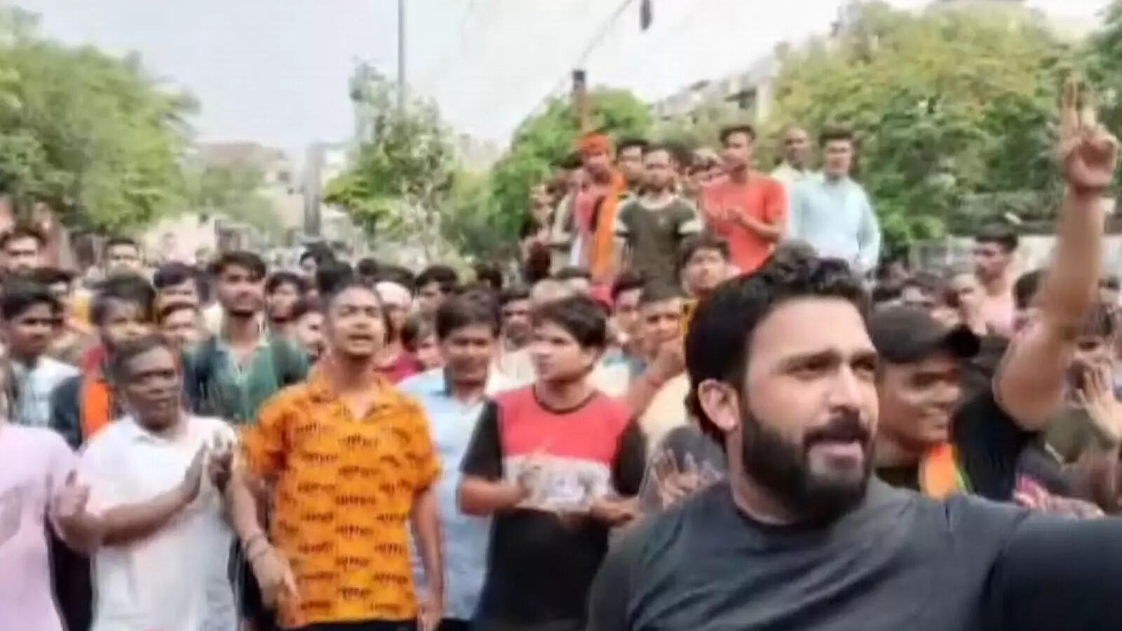 Delhi: Locals hold protest over removal of temples in Mandawali area